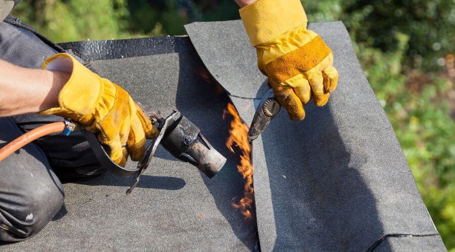 Professional residential roofers in Ottawa, KS